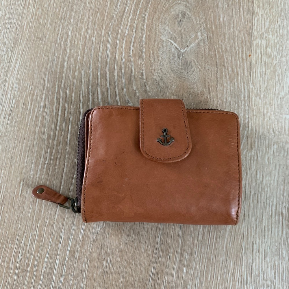 Harbour 2nd Tan Leather‎ Bifold Wallet Anchor Detail Nautical Zip Around Brown